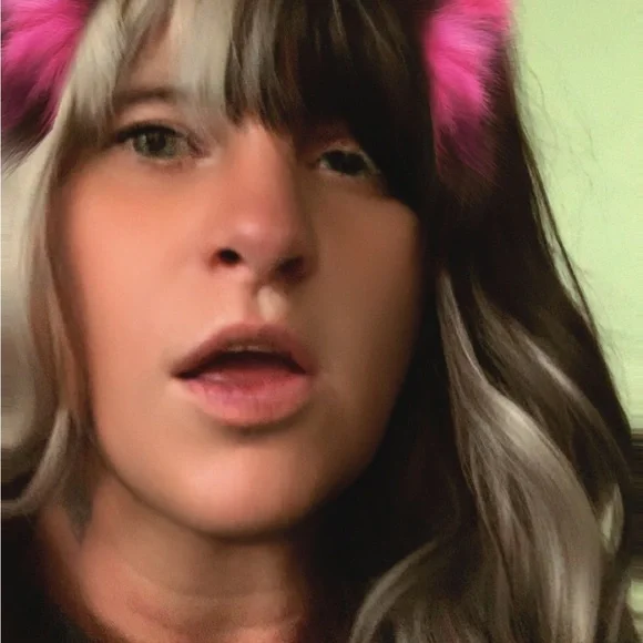 #102 Wig NWT - Picture 6 of 10